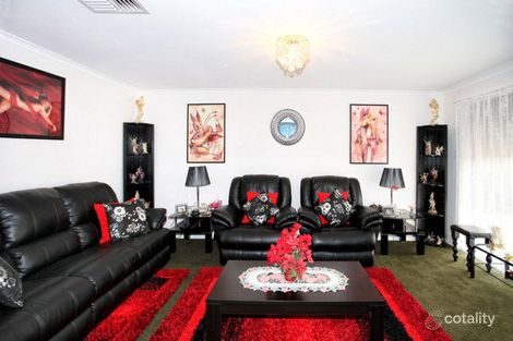Property photo of 2 Lackenheath Drive Tullamarine VIC 3043