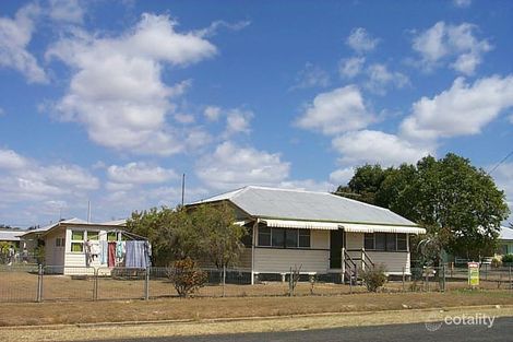 37 Alamein St, Svensson Heights, QLD 4670