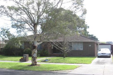 28 Ambleside Cres, Berwick, VIC 3806