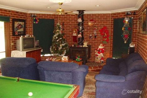 Property photo of 81 Rail Street Wandong VIC 3758