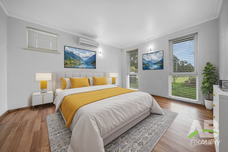 Property photo of 27 Downing Crescent Wanneroo WA 6065