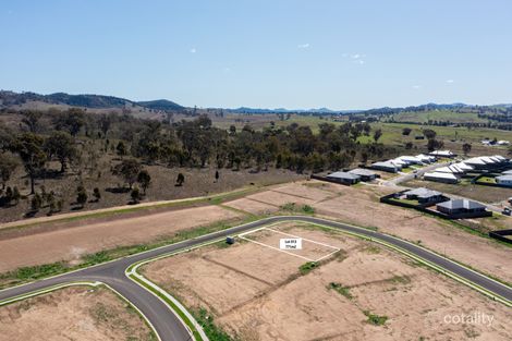 Property photo of 19 Davis Crescent Caerleon NSW 2850