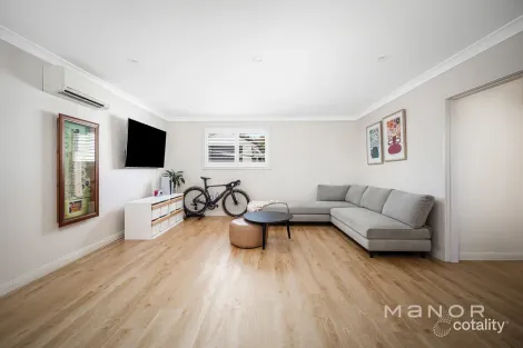 Property photo of 9 Marnpar Road Seven Hills NSW 2147