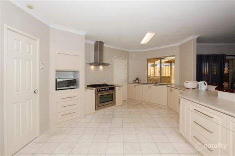 Property photo of 10 Spyglass Circle Canning Vale WA 6155