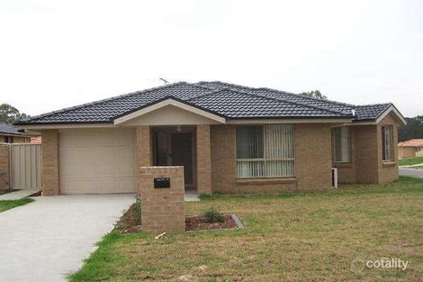 89 Streeton Dr, Metford, NSW 2323