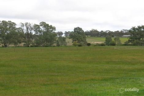 Property photo of 22 Moore Road Shelbourne VIC 3515