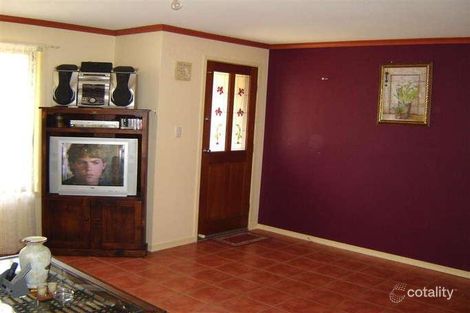 Property photo of 70 Sunscape Drive Eagleby QLD 4207