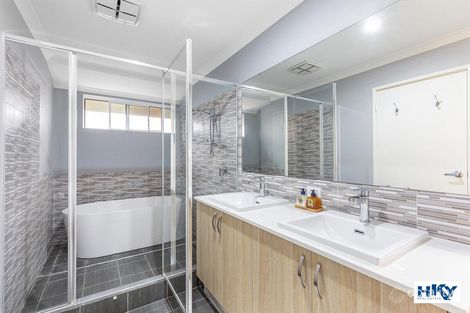 Property photo of 23 Magenta Vista Brabham WA 6055