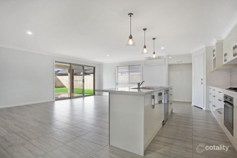 Property photo of 58 Watervale Circuit Chisholm NSW 2322