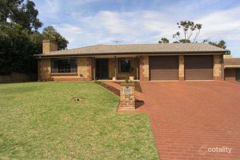 Property photo of 10 Dalpura Grove Aberfoyle Park SA 5159