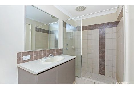 Property photo of 5 Blue Mountain Link Merriwa WA 6030