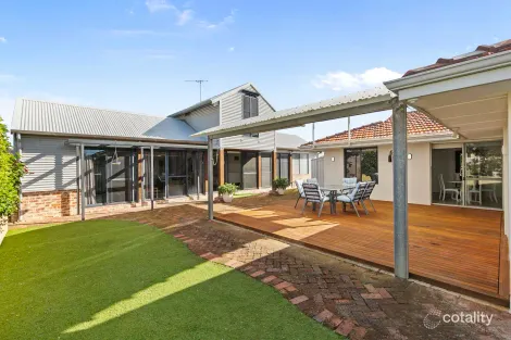 33 Armytage Way, Hillarys, WA 6025