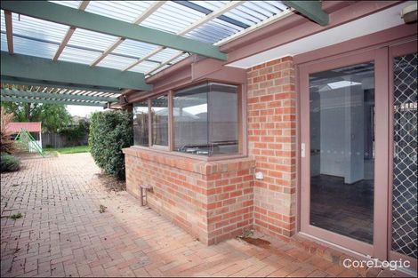 Property photo of 43 Hobson Crescent Mill Park VIC 3082