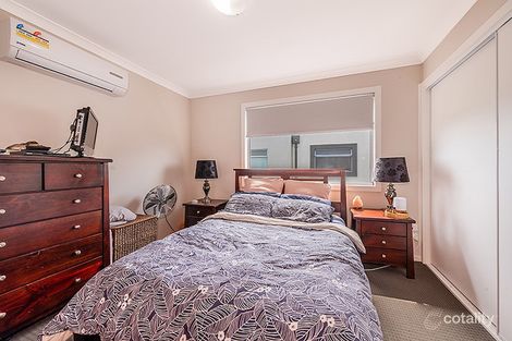 Property photo of 10 Downhelm Road Cranbourne North VIC 3977