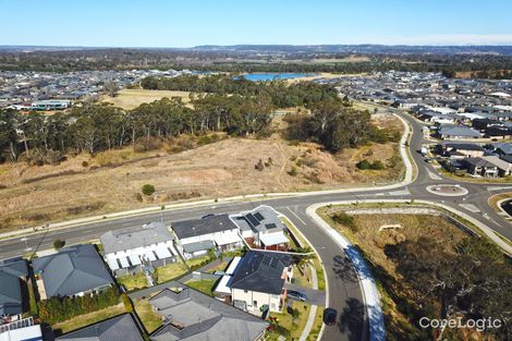 Property photo of 118 Hampshire Boulevard Spring Farm NSW 2570