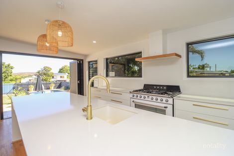 12 Dowsett Cres, Healy, QLD 4825