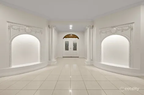 Property photo of 38 President Circle Karalee QLD 4306