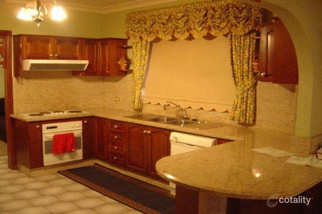 Property photo of 38 Kalang Road Edensor Park NSW 2176