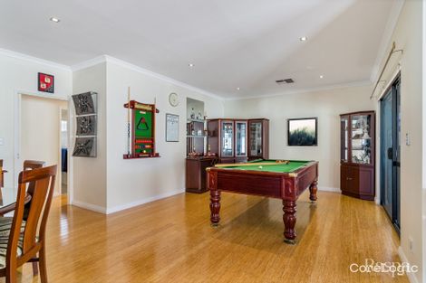 Property photo of 8 Giardino Place Lake Coogee WA 6166