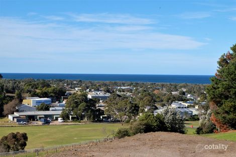 33 Outlook Ave, Lakes Entrance, VIC 3909