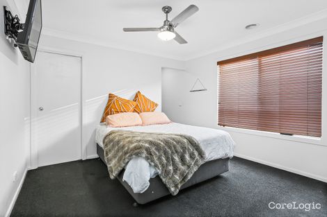 Property photo of 13 Glide Way Armstrong Creek VIC 3217