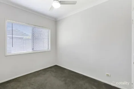 Property photo of 6 Pinnacle Place Belmont QLD 4153
