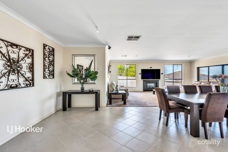 Property photo of 3 St Vincent Circuit Sheidow Park SA 5158
