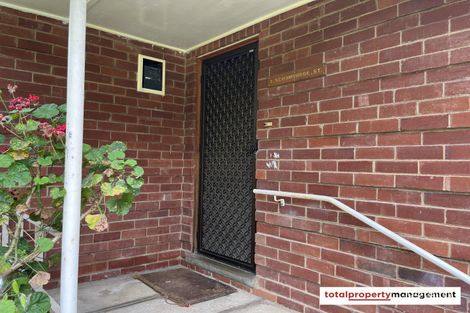 Property photo of 2 Schomburgk Street Yarralumla ACT 2600