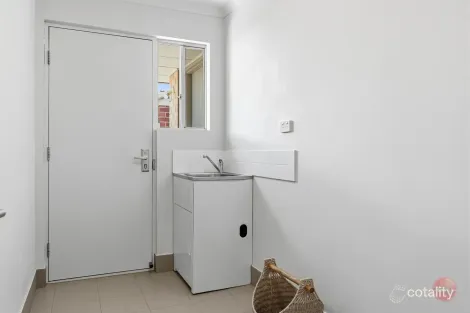 Property photo of 27 Nigel Lane Hackham SA 5163