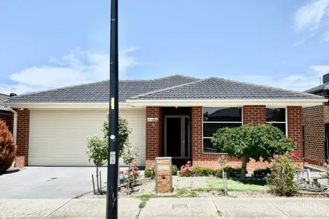 18 Travers St, Craigieburn, VIC 3064