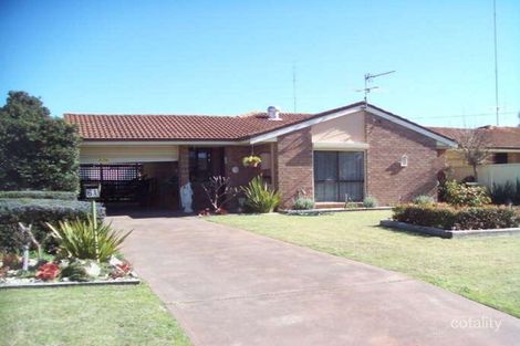 1/6 Young Cl, Carey Park, WA 6230