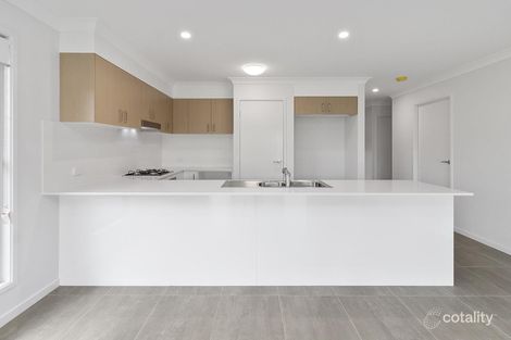 Property photo of 67 Taunton Circuit Upper Kedron QLD 4055