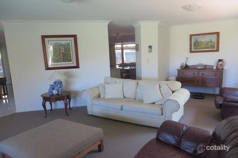 Property photo of 7 Cossart Crescent Bargara QLD 4670