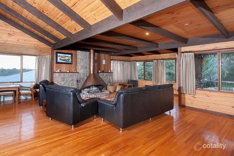Property photo of 12 Hillcrest Avenue Ferntree Gully VIC 3156