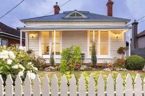 15 Queen Victoria St, Newington, VIC 3350