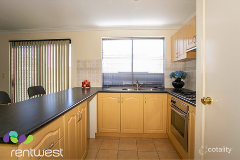 Property photo of 3C Braewood Court Nollamara WA 6061