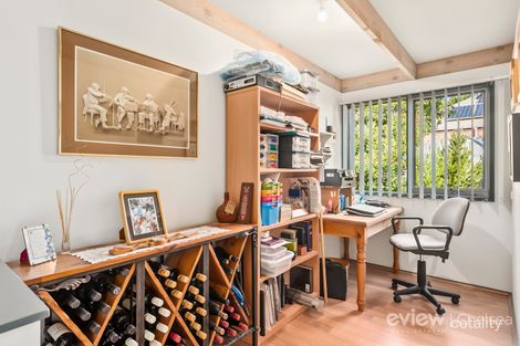 4 Bayvista Rise, Somerville, VIC 3912