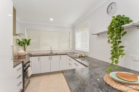 Property photo of 1/18 Robert Holl Drive Ourimbah NSW 2258