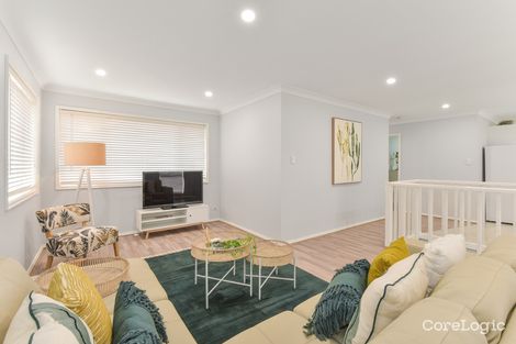Property photo of 1/18 Robert Holl Drive Ourimbah NSW 2258