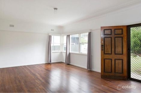 Property photo of 69 Lake Entrance Road Oak Flats NSW 2529
