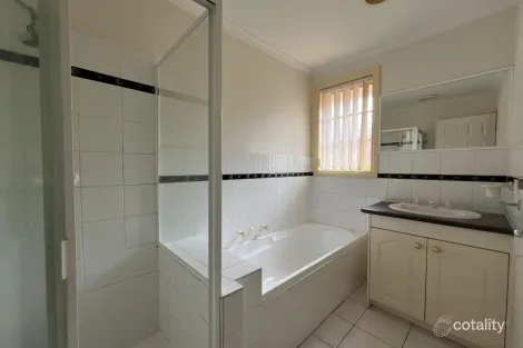 Property photo of 1/67 William Street St Albans VIC 3021