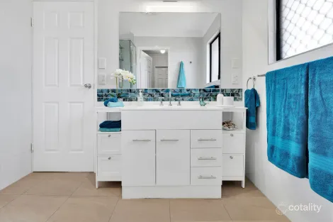 Property photo of 16 Kinnardy Street Burdell QLD 4818