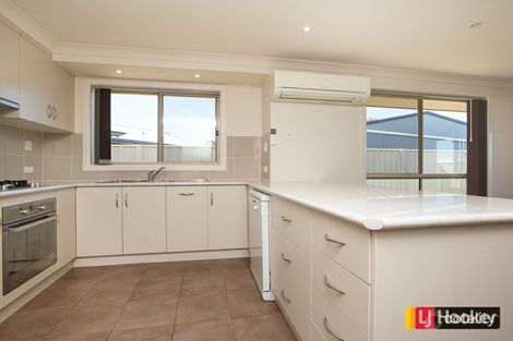 Property photo of 14 Karenvar Avenue Calala NSW 2340