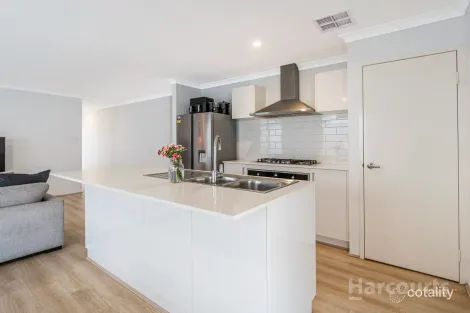 Property photo of 46 Pristine Loop Baldivis WA 6171