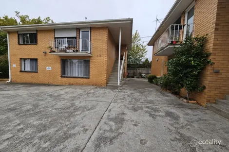 1/2 Paddington Rd, Hughesdale, VIC 3166