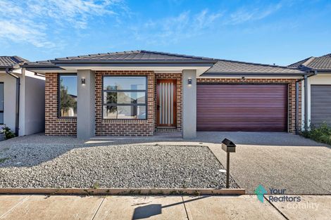 6 Clef St, Strathtulloh, VIC 3338