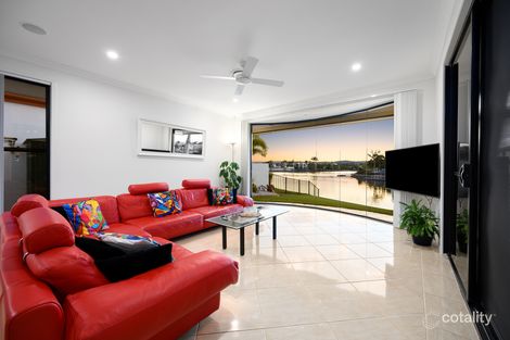 Property photo of 35 Prosperity Drive Helensvale QLD 4212