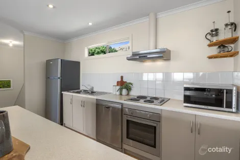 Property photo of 90 Gold Coast Drive Carrickalinga SA 5204