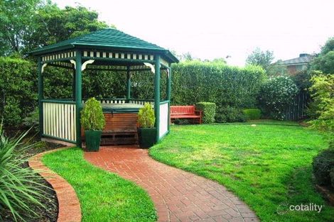 Property photo of 8 Yarck Court Sunbury VIC 3429