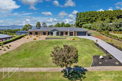 Property photo of 7 Emerald Drive Warragul VIC 3820
